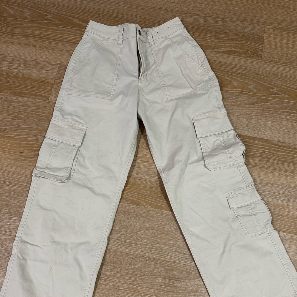 Hollister tan cargo pants
